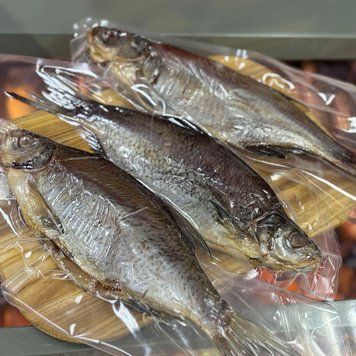 Dried Young Bream, gutted, CLEANED (5-6 pcs; 0.2-0.62 kg), vacuum-packed &mdash; buy in Triton online store