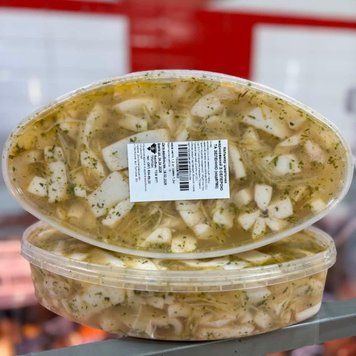 Кальмар шматочки маринований З СЕЛЕРОЮ ТА ЗЕЛЕННЮ  &mdash; купити в інтернет-магазині Тритон