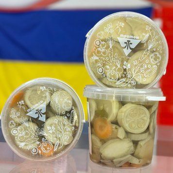 Кабачки маринованные с овощами &mdash; купить в интернет-магазине Тритон