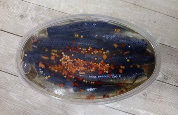 Lightly salted whole Iwashi sardine with spices in oil, 300g (export) &mdash; buy in Triton online store