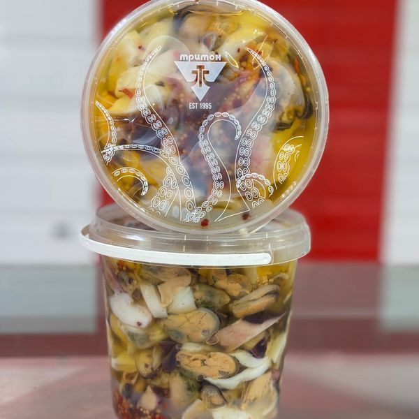 Seafood Cocktail in Oil, TM Triton (squid, mussels, octopus tentacles) — buy in Triton store Seafood Cocktail in Oil, TM Triton (squid, mussels, octopus tentacles) — buy in Triton online store